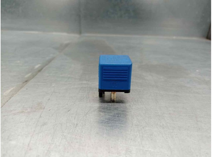 Recambio de rele para mercedes-benz clase s (w140) berlina 3.2 24v cat referencia OEM IAM 0015429919  