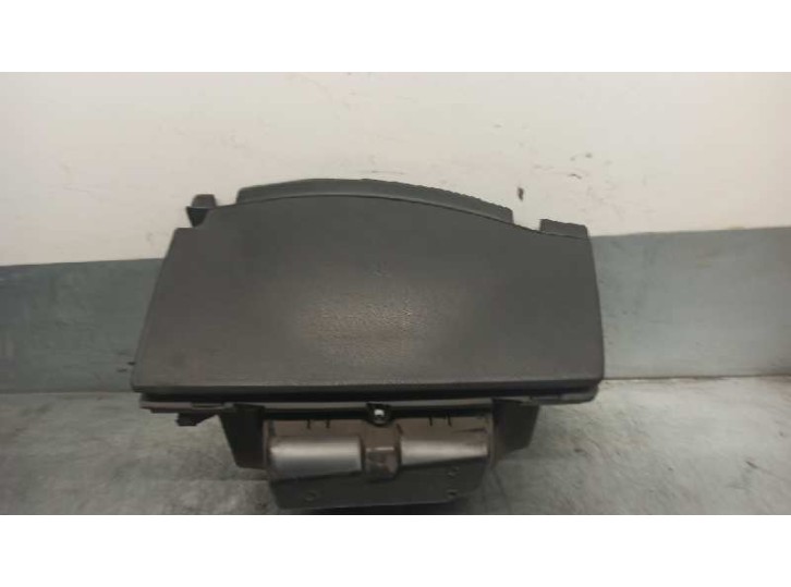 Replacement glove box for Peugeot Partner Kasten 1.6 16v e-HDi FAP OEM IAM reference 9680927277 