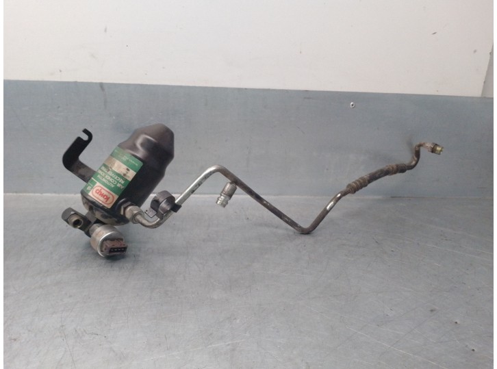 Replacement receiver drier for Peugeot 306 Saloon 3/5 doors (S1) 1.8 cat OEM IAM reference 6455P8 