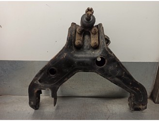 Recambio de brazo suspension inferior delantero derecho para ssangyong korando 2.3 turbodiesel cat referencia OEM IAM 4450205004