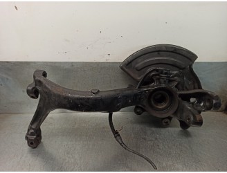 Recambio de mangueta delantera izquierda para volkswagen passat variant (3b6) 2.5 v6 tdi referencia OEM IAM 8D0407257AM  CESTA 4