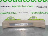 Recambio de molduras traseras para lexus rx 300(mcu35) 3.0 v6 cat referencia OEM IAM 6794048020 6794048010 