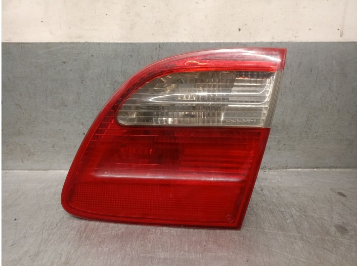 Replacement rear right light for Mercedes-Benz E-Class T-Model (S211) E 280 T CDI (211.220) OEM IAM reference A211820306