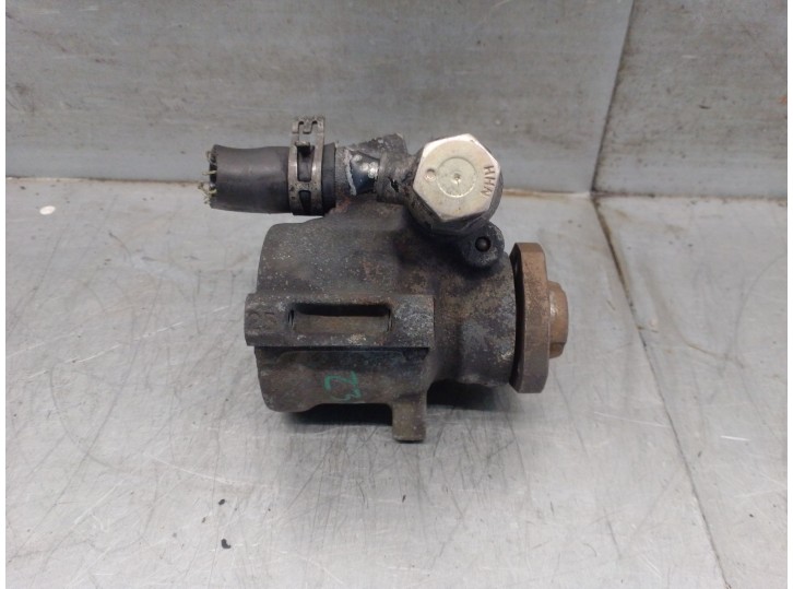 Recambio de bomba servodireccion para volkswagen polo berlina (6n2) 1.9 sdi referencia OEM IAM 6N0422154A 6N0422154D 
