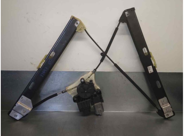 Recambio de elevalunas delantero derecho para seat ibiza (kj1) fr referencia OEM IAM 6F0837462 26 PINES 5 PUERTAS