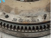 Recambio de volante motor para seat tarraco (kn2) 1.5 16v tsi act referencia OEM IAM 05E105266A  