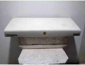 Recambio de porton trasero para volvo serie 850 2.5 cat referencia OEM IAM 9152416 BLANCO 4 PUERTAS