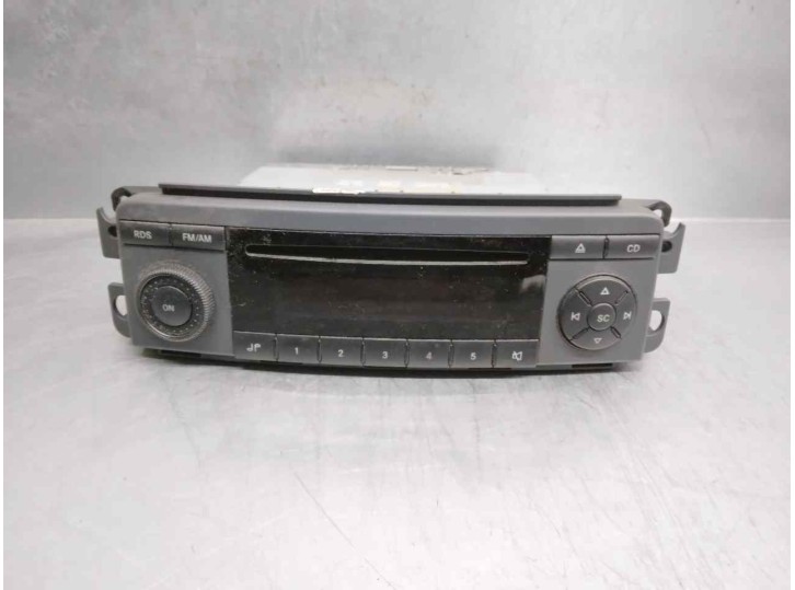 Recambio de sistema audio / radio cd para smart forfour 1.5 cdi cat referencia OEM IAM A4548200379  