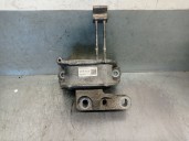 Replacement right engine mount for Volkswagen Touran (5T1) 1.4 TSI OEM IAM reference 5QA199262DB 5QA199262BF 