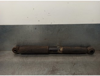 Recambio de amortiguador trasero derecho para opel monterey 3.1 turbodiesel referencia OEM IAM 8971200370  