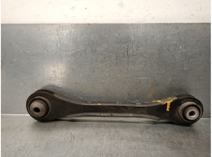 Recambio de brazo suspension superior trasero izquierdo para bmw 1 (f20) 116 d referencia OEM IAM 6792519 33326792543 