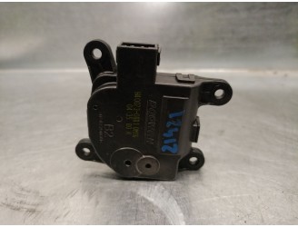 Recambio de motor apertura trampillas climatizador para kia stonic (yb) 1.0 t-gdi referencia OEM IAM H400730881 DOOWON