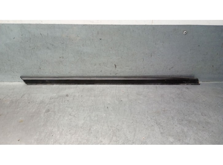 Recambio de moldura para porsche cayenne (9pa) 3.2 referencia OEM IAM 7L0853539 95555930500 