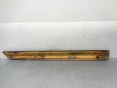 Recambio de molduras delanteras para mercedes-benz clase e (w114/w115) berlina 240 d referencia OEM IAM 1156901089  