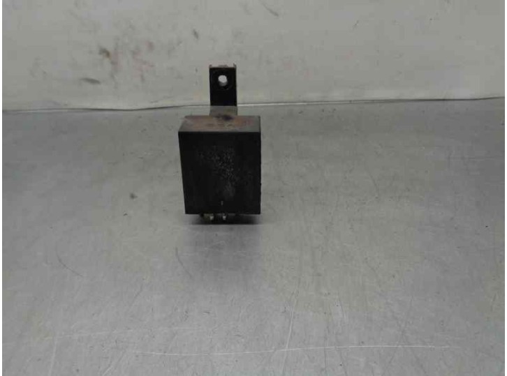 Recambio de rele para mercedes-benz clase e (w114/w115) berlina 240 d referencia OEM IAM 1078200110  