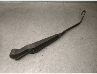 Recambio de brazo limpia trasero para land rover defender (ld) 2.5 tdi referencia OEM IAM PRC8558 PRC8558 