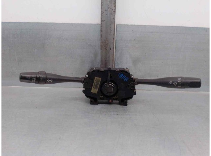 Recambio de mando luces para nissan vanette cargo 2.3 diesel referencia OEM IAM 54034812 