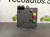 Recambio de caja reles / fusibles para opel signum 3.0 v6 cdti cat (y 30 dt / lb5) referencia OEM IAM 13112913 