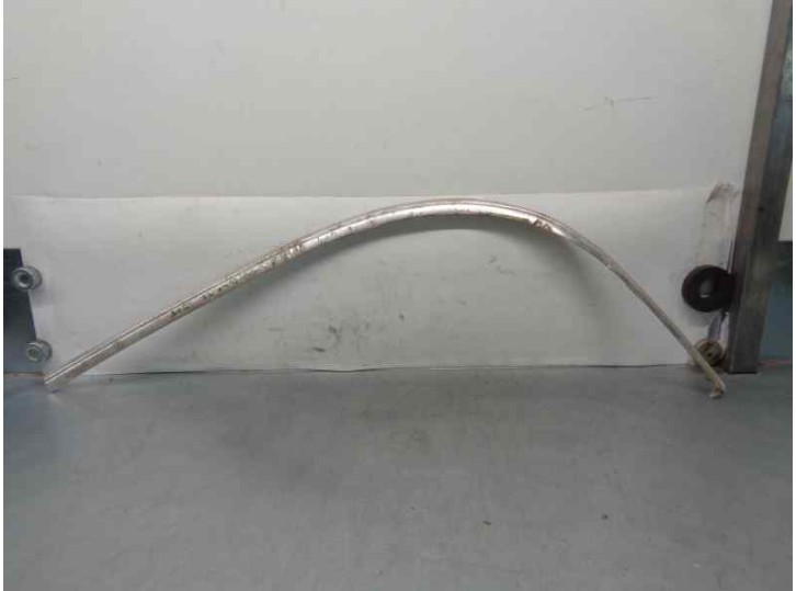 Recambio de molduras traseras para mercedes-benz clase e (w114/w115) berlina 240 d referencia OEM IAM 