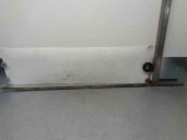 Recambio de molduras traseras para mercedes-benz clase e (w114/w115) berlina 240 d referencia OEM IAM 