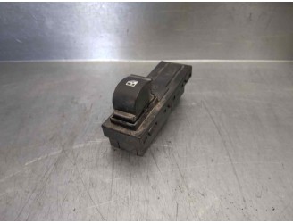 Replacement rear left window switch for Fiat Tipo II (357) estate Easy OEM IAM reference 0735664632 