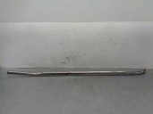 Recambio de molduras traseras para mercedes-benz clase e (w114/w115) berlina 240 d referencia OEM IAM   