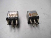 Recambio de caja reles / fusibles para mercedes-benz clase e (w124) berlina 3.0 referencia OEM IAM 015420219 4RD00412200 