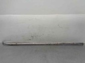 Recambio de molduras traseras para mercedes-benz clase e (w114/w115) berlina 240 d referencia OEM IAM 