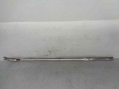 Recambio de molduras traseras para mercedes-benz clase e (w114/w115) berlina 240 d referencia OEM IAM 