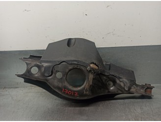 Recambio de brazo suspension inferior trasero derecho para toyota auris 1.2 16v turbo cat referencia OEM IAM 4873005070  