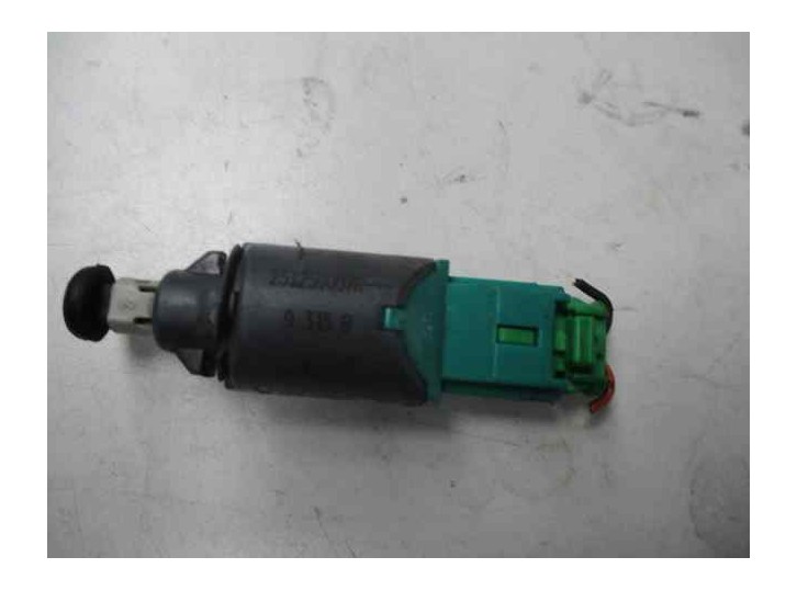 Recambio de interruptor para renault fluence expression referencia OEM IAM 251250007RN 9315B 