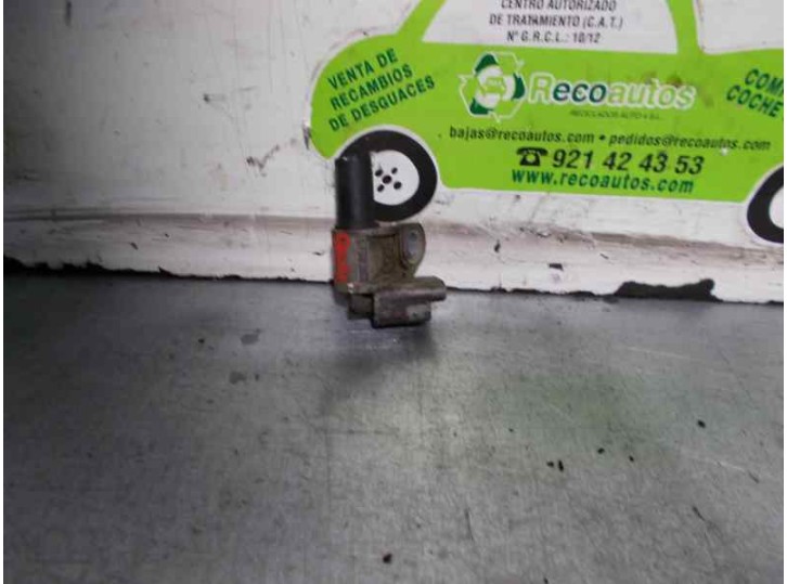 Replacement flywheel sensor for Ford Focus saloon (CAP) 1.6 TDCi CAT OEM IAM reference 9645844080 9645844080 VALEO
