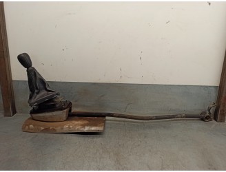 Recambio de palanca cambio para citroën xantia berlina 1.6 sx referencia OEM IAM 96093083  