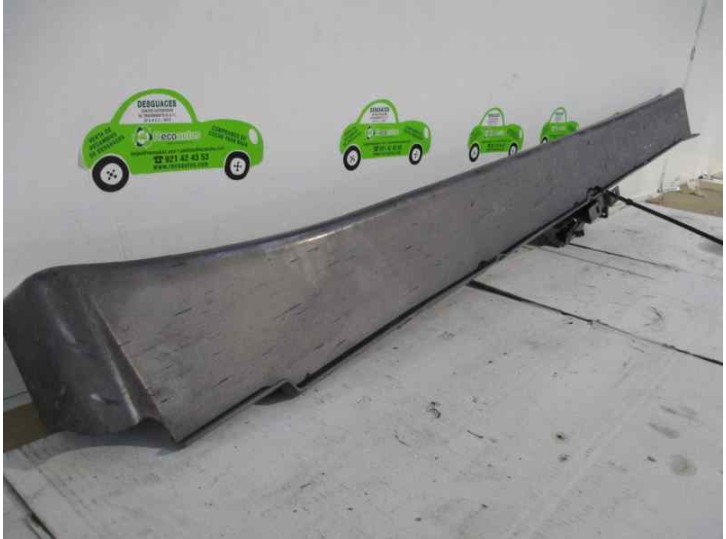 Recambio de spoiler talonera lateral derecha para ford explorer 4.0 v6 cat referencia OEM IAM F77Z78101A04AAK 