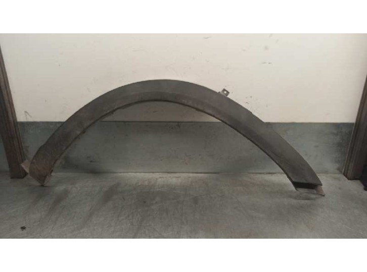 Recambio de aletin delantero derecho para iveco daily caja cerrada (2006 =>) 2.3 diesel cat referencia OEM IAM 3802038 