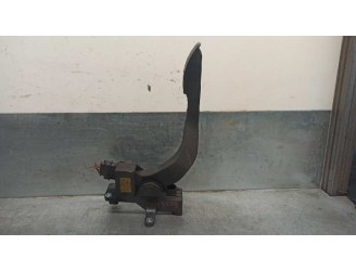 Recambio de potenciometro pedal para iveco daily caja cerrada (2006 =>) 2.3 diesel cat referencia OEM IAM 504061734 0281002632 B