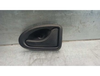 Recambio de maneta interior delantera derecha para iveco daily caja cerrada (2006 =>) 2.3 diesel cat referencia OEM IAM 77008300