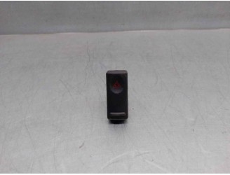 Recambio de warning para renault 19 1.8 f3... referencia OEM IAM 7700787952  