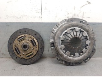 Recambio de kit embrague para daewoo lanos (klat) 1.3 referencia OEM IAM 96337255 96337255 VALEO