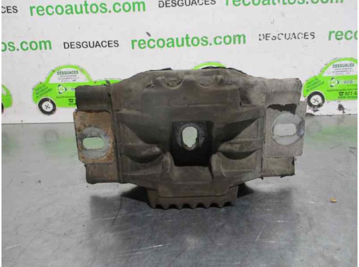 Recambio de soporte motor izquierdo para ford fiesta (cbk) 1.4 tdci cat referencia OEM IAM 2S617M121BB 