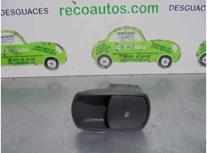 Recambio de mando elevalunas delantero derecho para opel corsa d 1.2 16v cat (z 12 xep / lb4) referencia OEM IAM 13189333RW 
