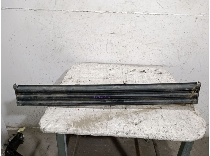 Recambio de refuerzo paragolpes delantero para seat ibiza i (21a) 0.9 referencia OEM IAM 5512993  