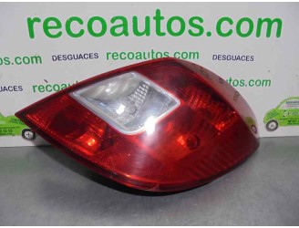 Recambio de piloto trasero derecho para opel corsa d 1.2 16v cat (z 12 xep / lb4) referencia OEM IAM 13269051 DE ALETA 5 PUERTAS