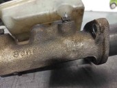 Replacement brake master cylinder for Fiat Punto sedan (176) TD SX / TD 70 SX OEM IAM reference 71738446 24A8603 BENDIX