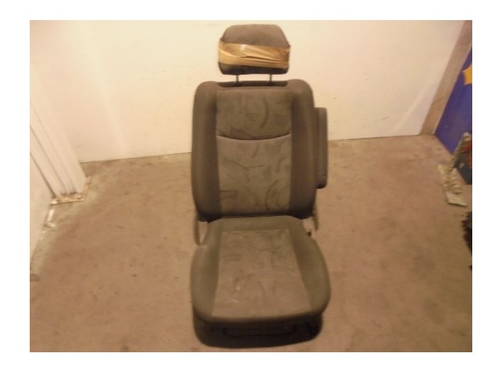 Recambio de asiento delantero derecho para daewoo tacuma cdx referencia OEM IAM  TELA GRIS 5 PUERTAS