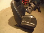 Recambio de asiento delantero izquierdo para chrysler sebring berlina (jr41) 2.0 le referencia OEM IAM UN111DVAA CUERO NEGRO 4 P