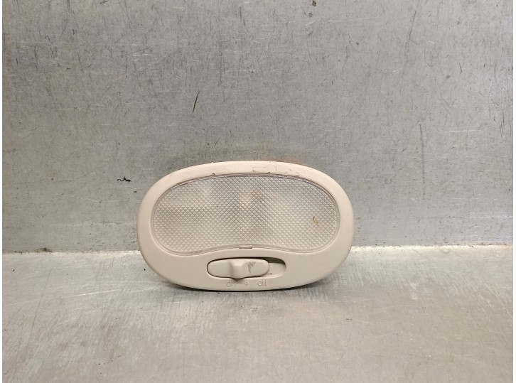 Recambio de luz interior para chevrolet aveo 1.4 cat referencia OEM IAM 96314278 96650542 