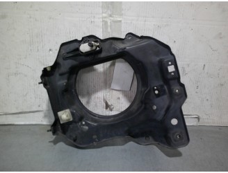 Recambio de soporte faro derecho para opel monterey 3.1 turbodiesel referencia OEM IAM 1216466  