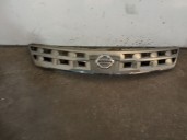 Recambio de rejilla delantera para nissan murano i (z50) 3.5 4x4 referencia OEM IAM 62310CA000 62310CA000 
