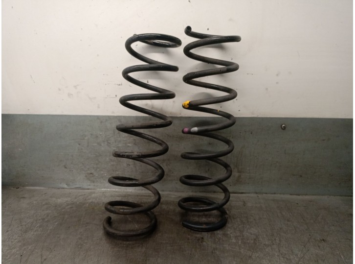 Recambio de muelle amortiguacion para volvo v40 hatchback (525) d2 referencia OEM IAM 31340392 31340392 